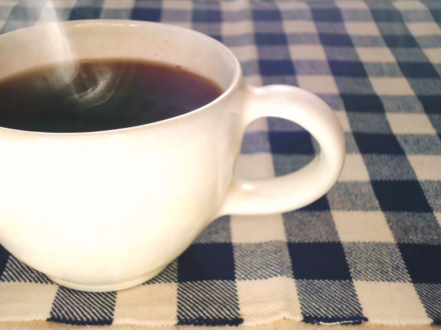 朝に飲むコーヒー